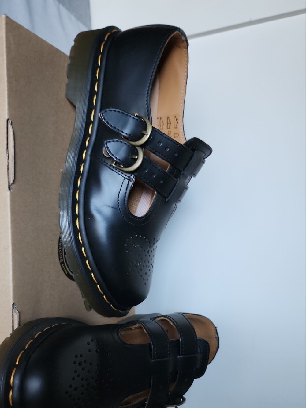 Dr. Martens 8065 Smooth Leather Mary Jane Shoe Black Size US 7 - Picture 8 of 14
